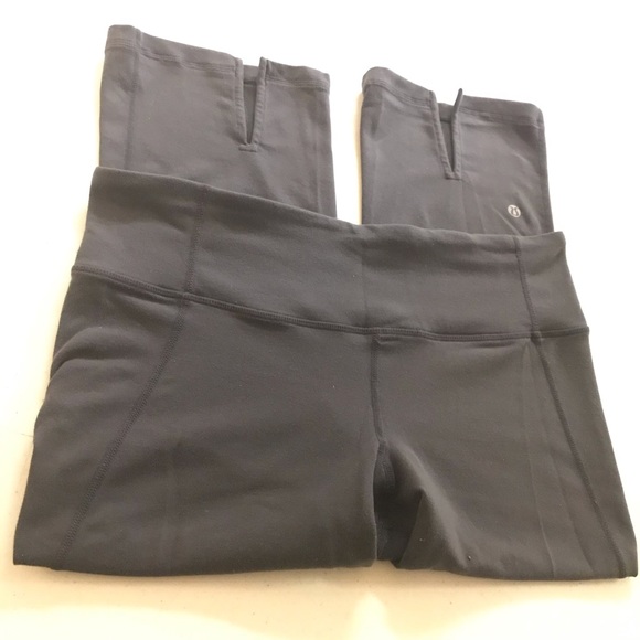 lululemon athletica Pants - LuLuLemon Flattering Grey Yoga Pants Size 10... ❤️